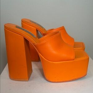 Steve Madden Vibrant Orange Platform Mules